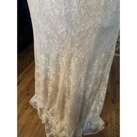 Montage by Mon Cheri Champagne Wedding Gown Mother of the Bride 14 Lace Cream - Picture 10 of 16